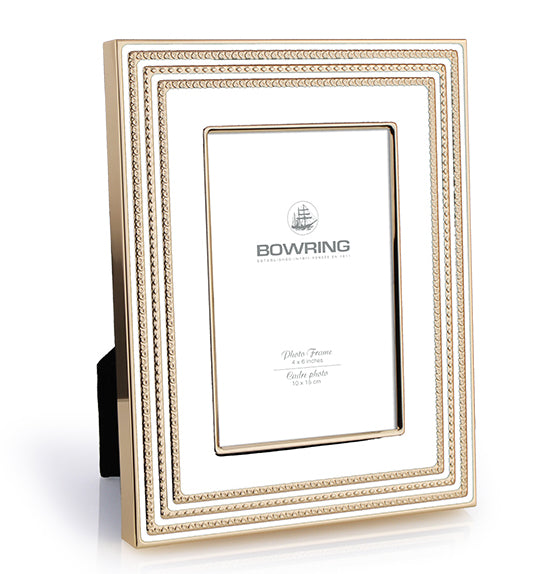 Carson with White & Gold Accent 3.5 x 5in Frame